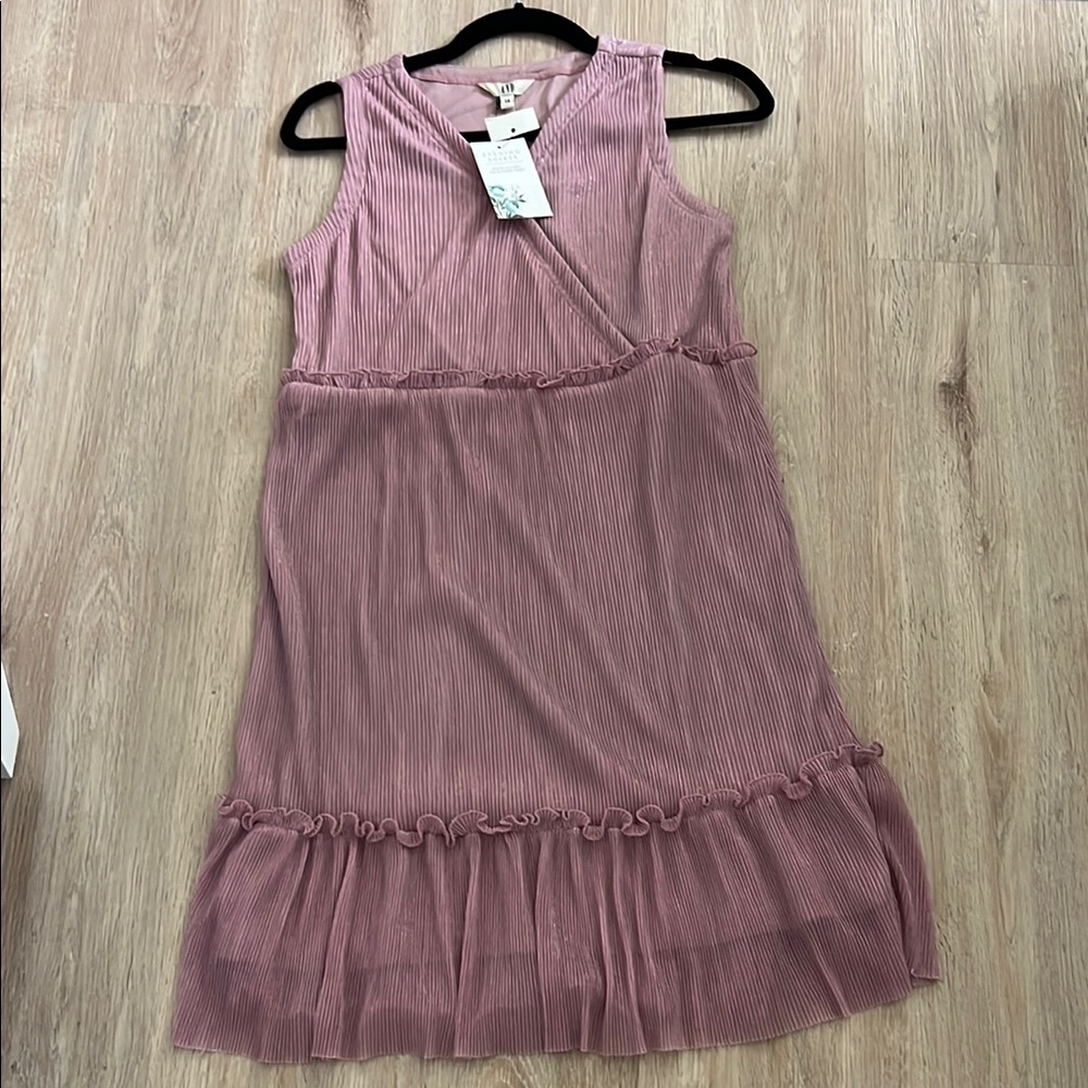 NWT-Elegant Pink Dress